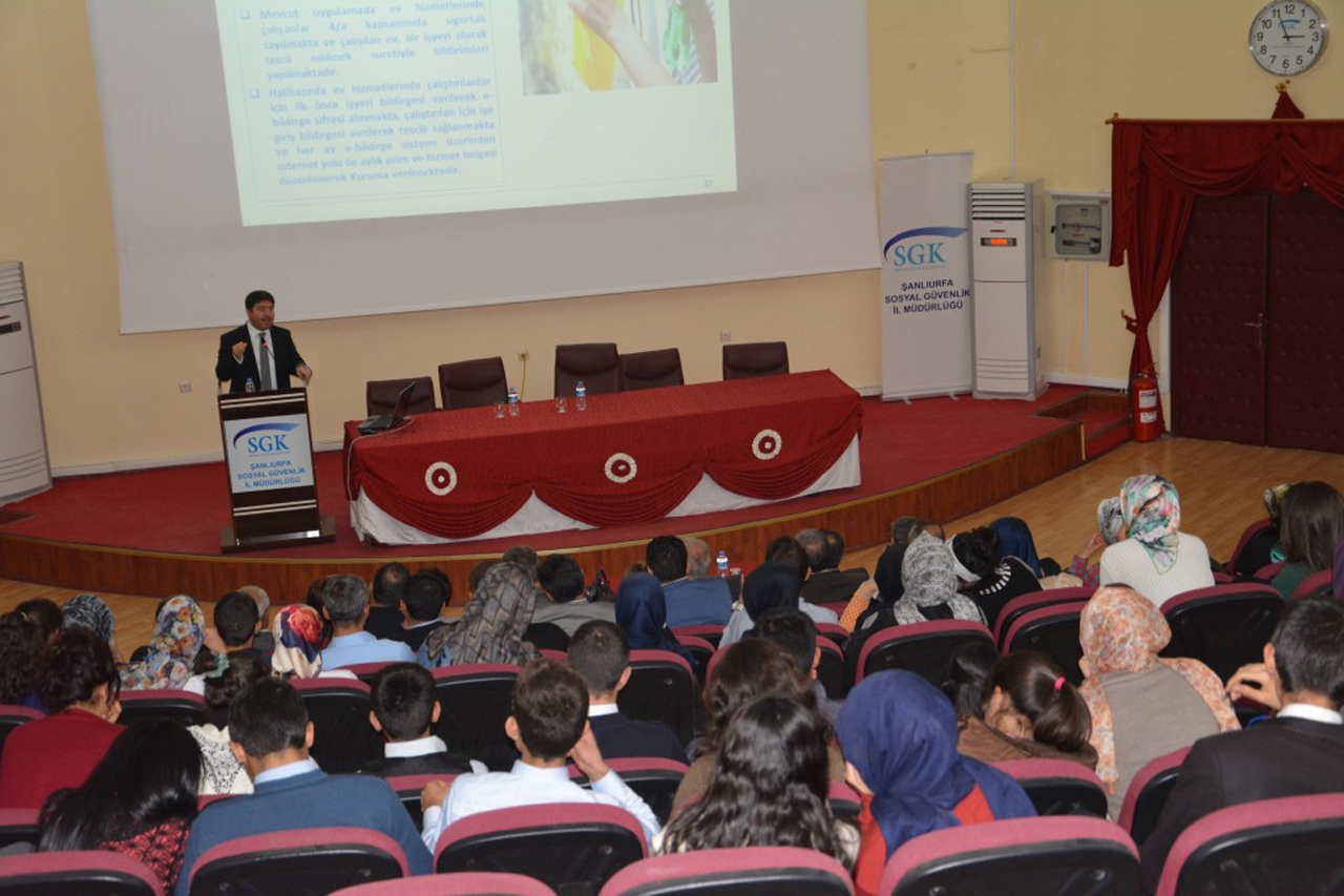 SGK İl Müdürlüğü'nden borç yapılandırmaları eğitimi